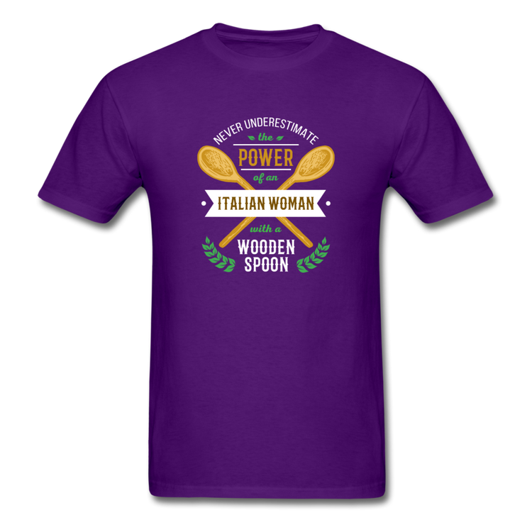 Never underestimate the power of an Italian woman with a wooden spoon T-shirt - purple